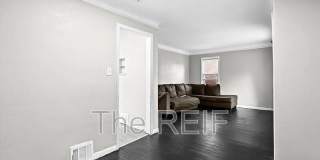 20045 Greenlawn Street Gallery 5