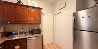 412 Bellevue Avenue Gallery 13