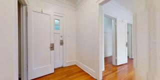 5500 S. Cornell Avenue Gallery 9