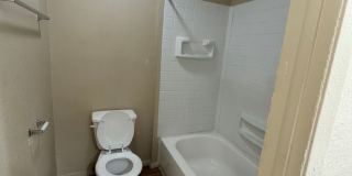 2411 E. 55th Pl Unit 62 Gallery 14