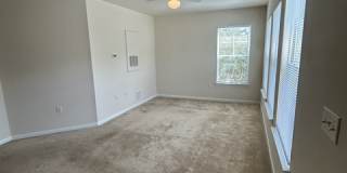 806 West Washington Street Gallery 2