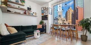 11 Hoyt Street Gallery 1