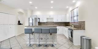 15875 SW 149th Lane Gallery 5