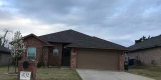 FIRST MONTH FREE! Conveniently located near OU, Highway 9, shopping and restaurants. Gallery 1