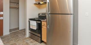 Renovated 1 & 2 Bedrooms Available! - Mounds View Renovated 1 & 2 Bedrooms Available! - Mounds View Gallery 7
