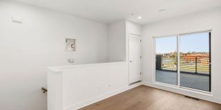 Reservoir District Townhome | 3 Bed + Den | 3.5 Bath | 1,800 Sf | Large Private Rooftop Deck & Balcony | 1 Car Garage Gallery 33