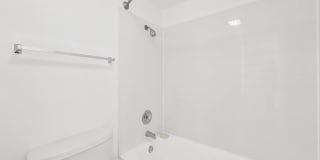 Lakewood Apartments at Lake Merced Gallery 32