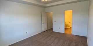 3br 2.5ba on Surrey Hills Golf Course!! Gallery 18