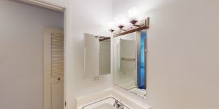 Outer Drive Manor Apartments Gallery 9
