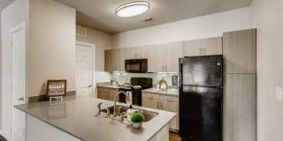 Woodcreek Apartments Gallery 22