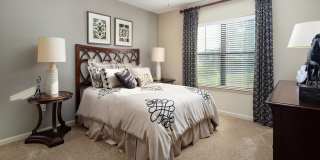 Gateway Crossing Gallery 26