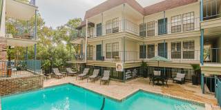 French Place Gallery 22