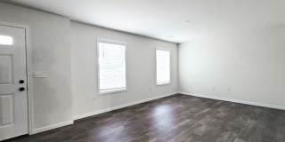2 SKIP LN Gallery 24