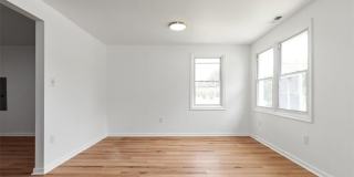 1806 Sussex Street Gallery 10