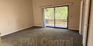 1725 Edgebrook Drive Gallery 18