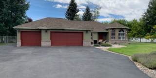 4 Bedroom, 2 Bath in Pine Grove Gallery 1