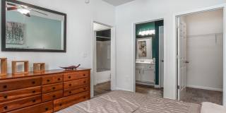 Eastwood Village Gallery 38