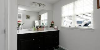 Spacious 4BR House in South Lebanon Gallery 29