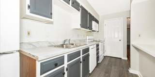 615 HIMES AVE #108 Gallery 17