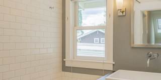 4bd/2.5ba Seattle Home Gallery 10