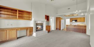 A Must See!!! Beautiful 2/2 home!!! Summerlin!! Gallery 10