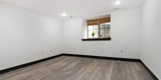 1520 Green Street Gallery 27