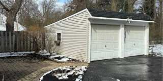 1579 Laclede Road Gallery 37