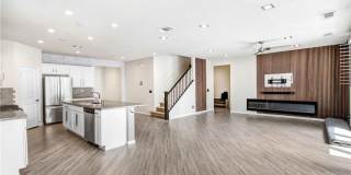 7719 Poppy Gallery 5