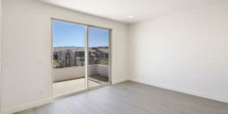 Summerlin Beauty With Bed and Bath On 1st Floor Gallery 36