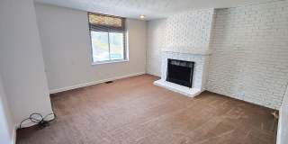 *Clean & Spacious 1BR/1BA Apartment Available in Mt. Washington* Gallery 4