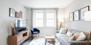 Fantastic 1 BR/1BTH in Columbia Heights, just 3 blocks from Metro Station! Gallery 1