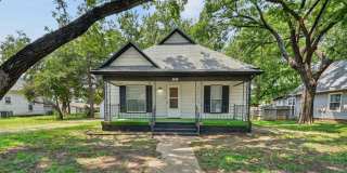 133 N Gorin Gallery 1