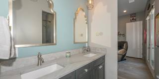 5861 E Cloud Road Gallery 38