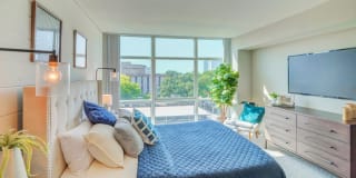 The Cabochon at River Oaks Gallery 5