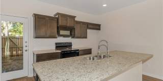 601 W 24th Street unit: 112 Gallery 5