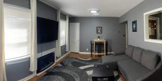 2 Bedroom Apartment In Great Location!! Gallery 1