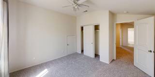 4 bedroom 3 bath Fairway Canyon Home Gallery 8