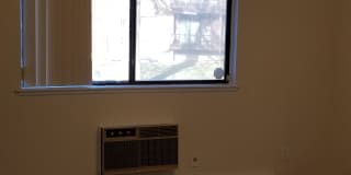 235 Henry Ave Gallery 5