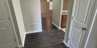 708 Chatham Court - 1 Gallery 7