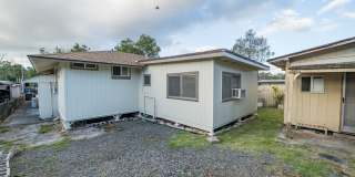 3BR/1.5BA Wahiawa Spacious Home with Garage, Driveway, PV Solar, A/C & Fenced Yard Gallery 4