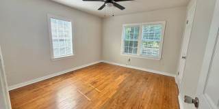 4 Bedroom home! Gallery 1