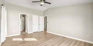 3600 Tournament Avenue Gallery 27