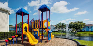 Windermere at Lake's Edge Gallery 21