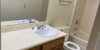 313 South Shurley Street Gallery 1