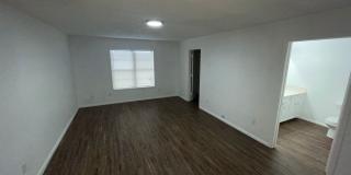 PRE-LEASING! AVAILABLE JUNE 15TH - 5 BED/3 BATH CENTRAL LBK Gallery 11