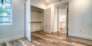 UT PRE-LEASE: Constructed August 2018, Luxury North Campus 3 bed / 3 bath home Gallery 14