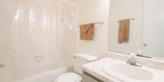 Adorable ranch home with huge fenced yard mid June! Gallery 13