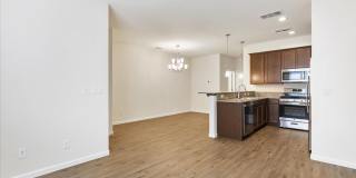 The Sierra - Beautiful 2 Bedroom Luxury Townhome with Loft, 2.5 Bath and 2 Car Garage Gallery 6