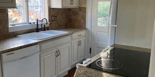 Beautiful Historical Building in Old North End Colorado Springs Gallery 16