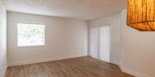 Sheridan Ocean Club Apartments Gallery 40